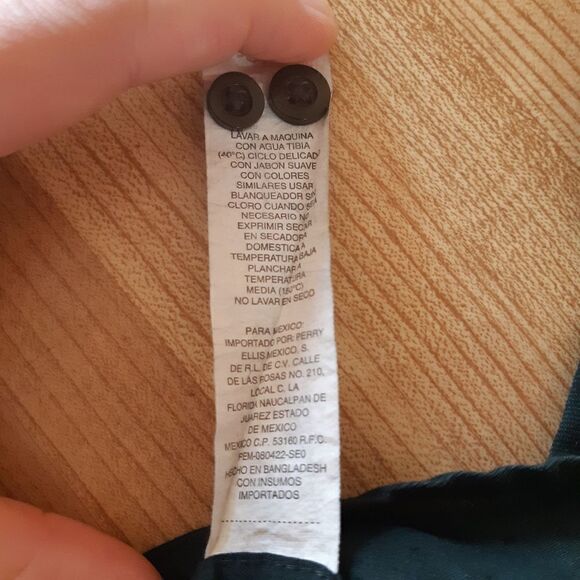 Long Sleeve Button Down Dress Shirt size Small - Picture 8 of 8